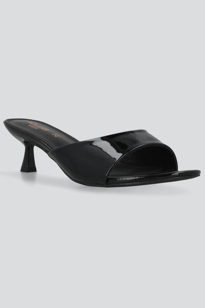 Kitten heel peep toe