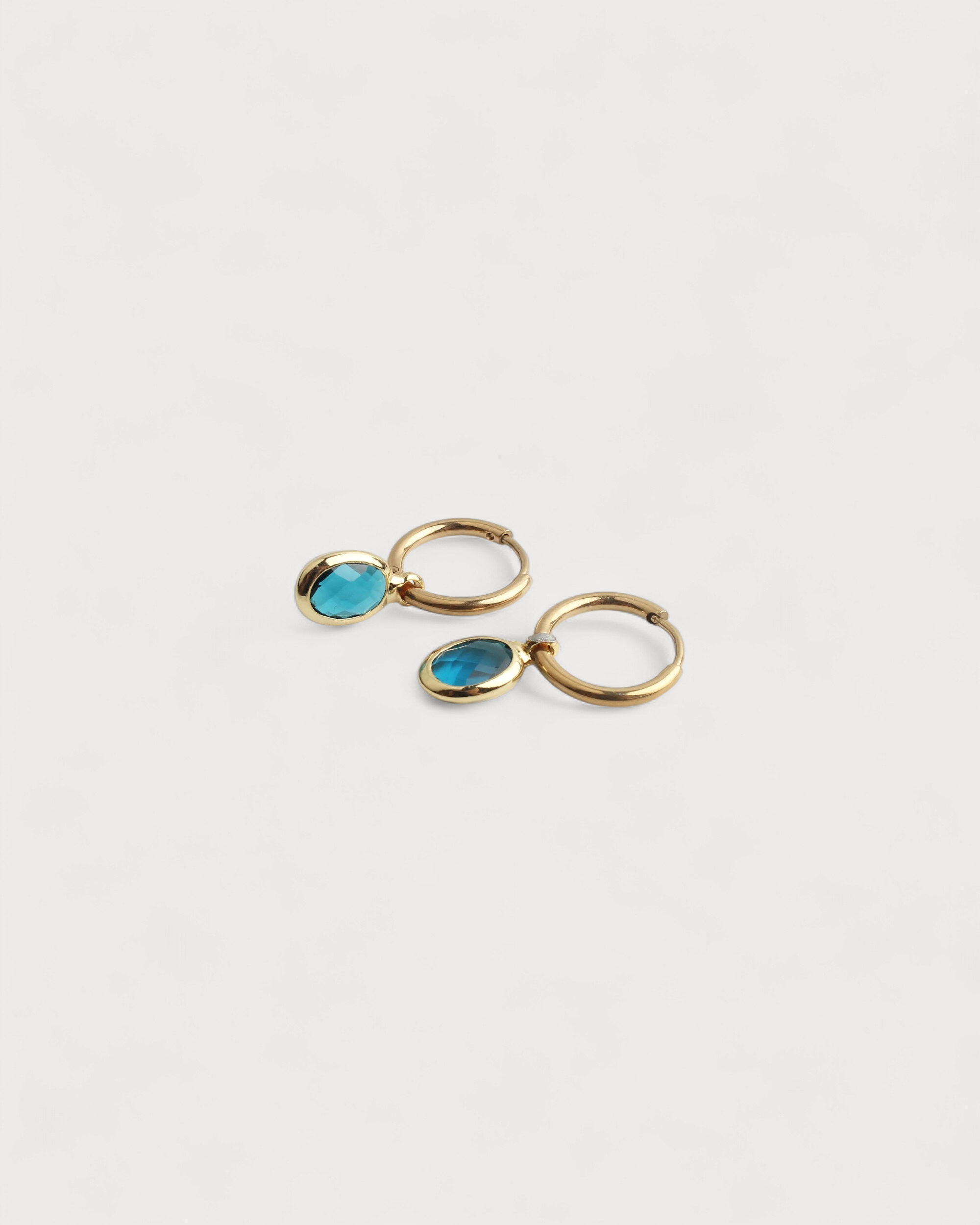 Oval Dana - Earrings - Stainless Steel